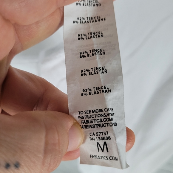 FABLETICS | scoop neck short sleeve stretch athletic workout tencel top - Picture 6 of 7